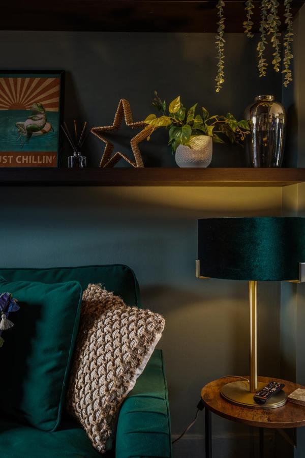 Christleton Stylish Romantic Country Escape Near Chester מראה חיצוני תמונה