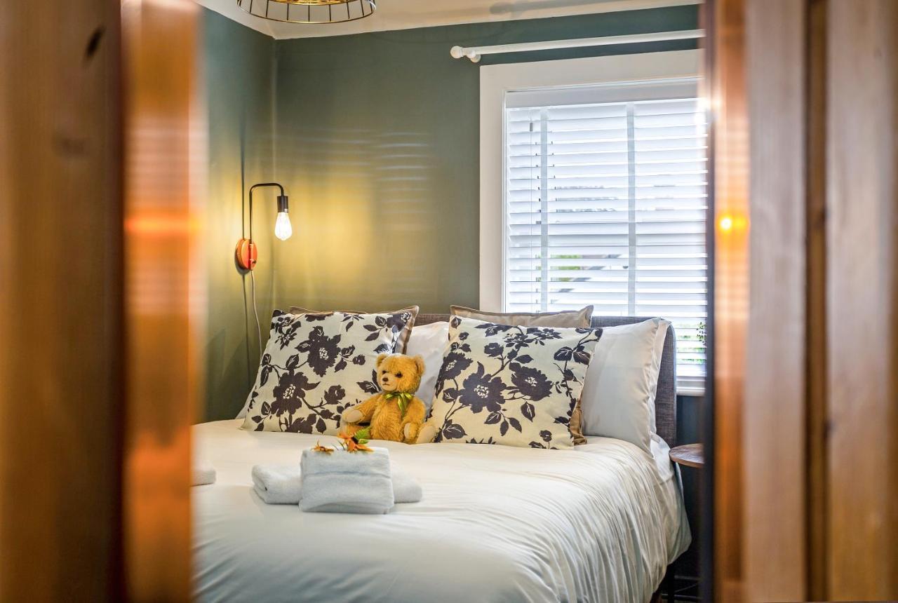Christleton Stylish Romantic Country Escape Near Chester מראה חיצוני תמונה